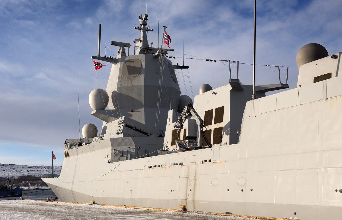 KNM "Thor Heyerdahl" in Kirkenes. (Jonas Karlsbakk/Barents Observer)