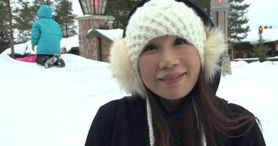 Vicki Kwok of Hong Kong was visiting Rovaniemi in February. (Uula Kuvaja / Yle)