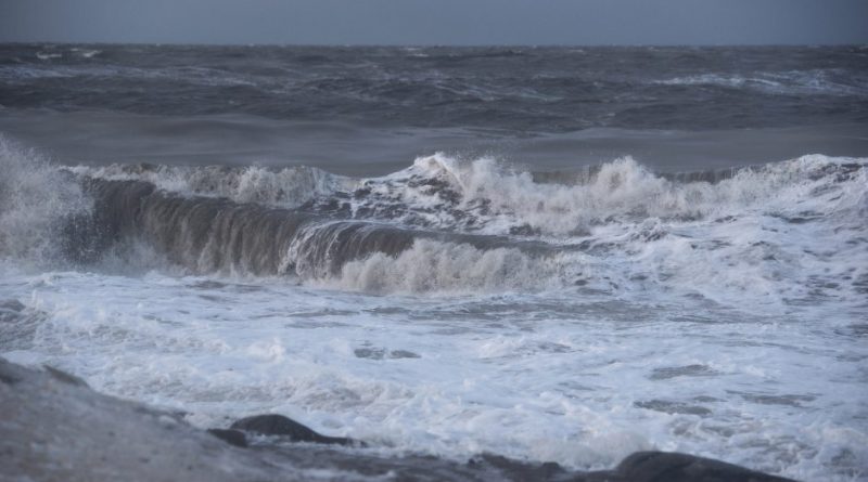 Chukchi Sea waves crash on the coast at Barrow on Sunday, November 10, 2013. ( Marc Lester / Alaska Dispatch News)