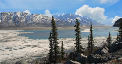 Frozen lake thawing in the Spring in Alaska's Wrangell Mountains. (iStock)