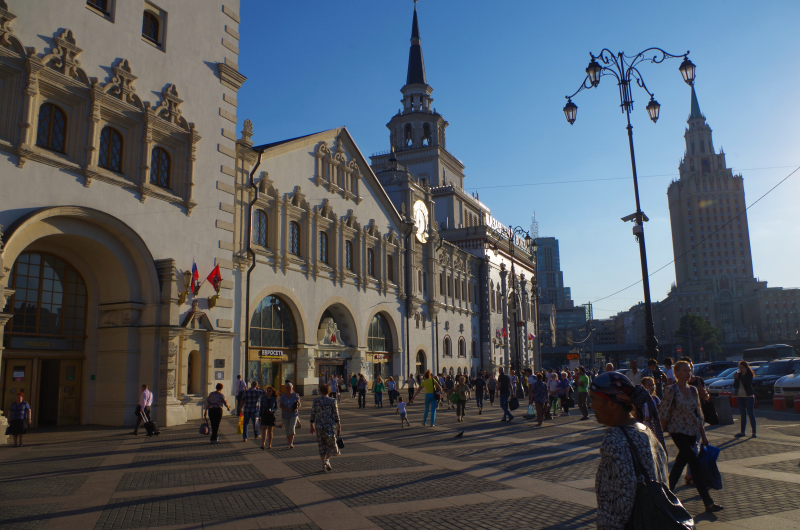 Kazansky Railway Station. (Mia Bennett)