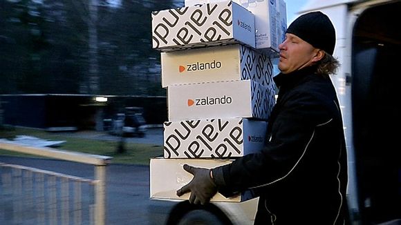 Foreign sellers who deliver goods to consumers in Finland do not have to pay the recycling charge. Something making Finnish retailers cry 'foul.' (Matti Myller / Yle)