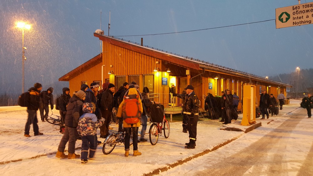 5500 migrants came on bikes across the Russian-Norwegian border in September-November 2015. (Thomas Nilsen/The Independent Barents Observer)