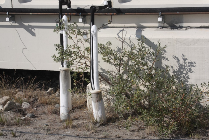 System to cool the foundations of a building on permafrost in Kangerlussuaq, Greenland. (Irene Quaile)