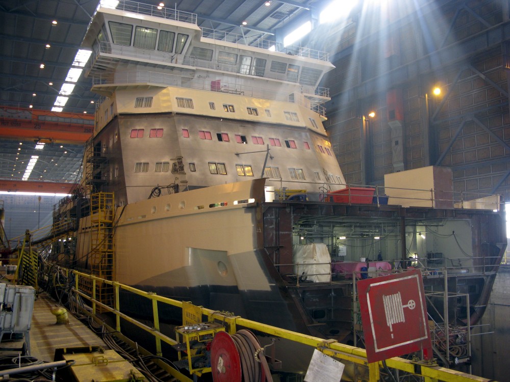 An icebreaker built for the Finish government is seen at Arctech Helsinki Shipyard in Helsinki, Finland, September 10, 2015. Jussi Rosendahl/REUTERS