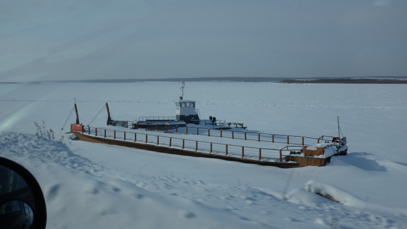 A ship frozen in the water near Kachikattsy. Photo by Mia Bennett