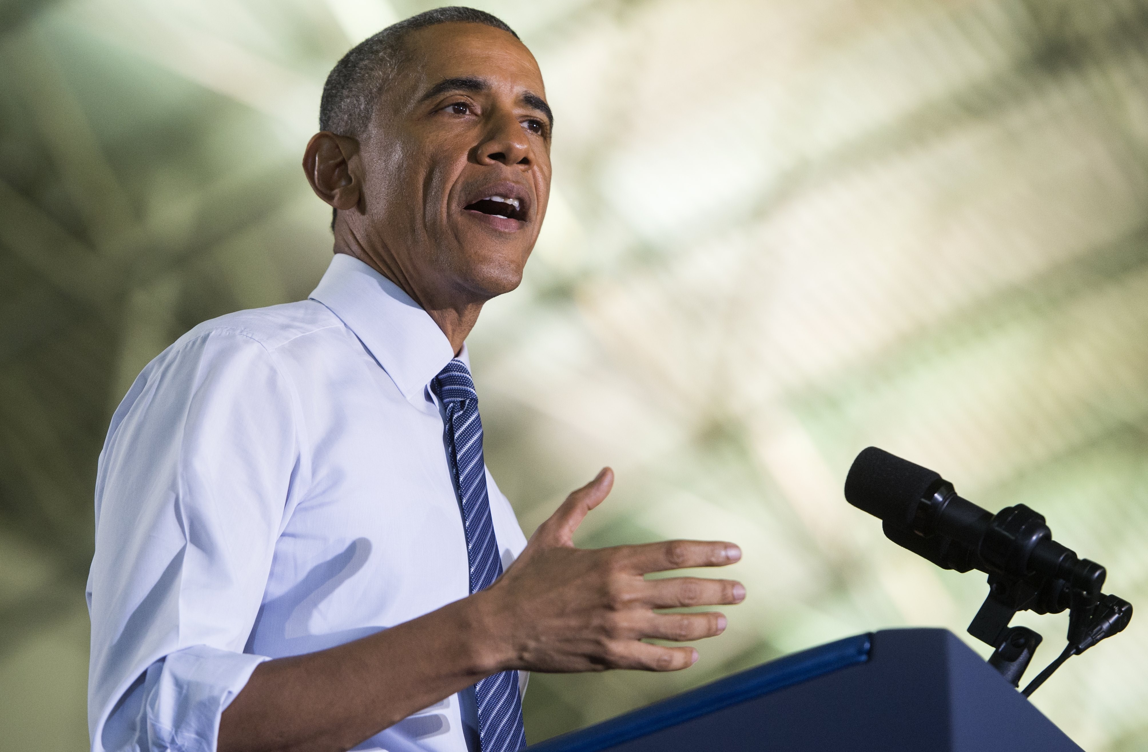 Some Alaskan's want US President Barack Obama (pictured above in 2015) to take bold action in the state before he leaves office, while others are urging him to resist those calls. (Saul Loeb/AFP/Getty Images) 