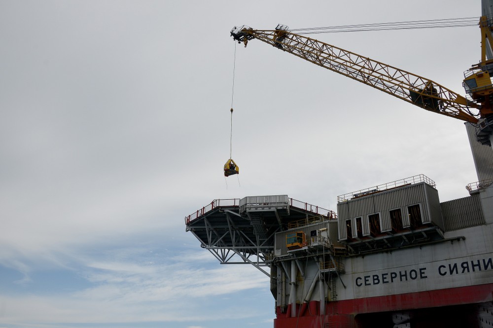 This Gazprom rig will not drill in the Barents Sea any time time soon. (Photo: Gazprom.ru)