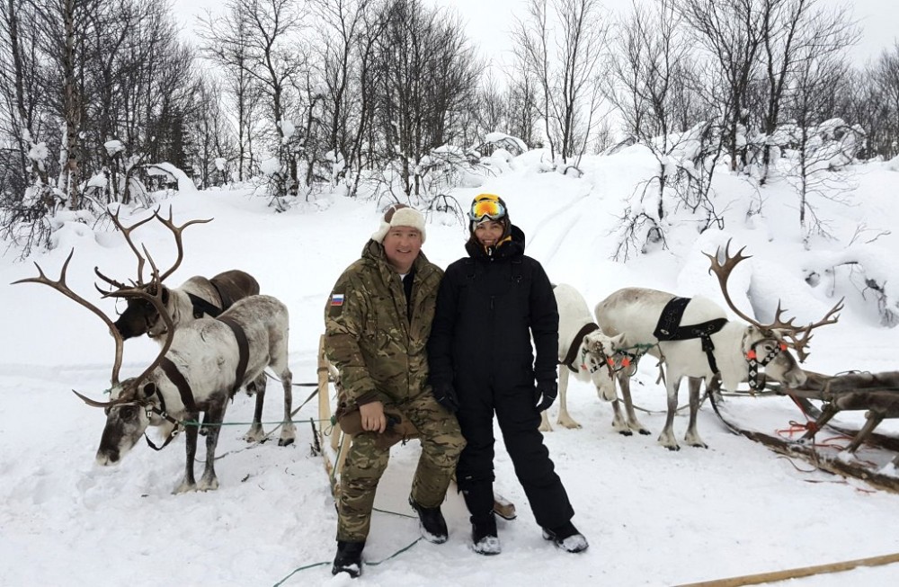Deputy Prime Minister Dmitry Rogozin and Murmansk Governor Marina Kovtun during a meeting in the Russian Arctic Commission in Murmansk in March. (Rogozin / Twitter.com)
