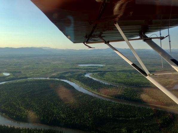 Flying between McGrath and Fairbanks, May 27, 2016. (Laurel Andrews / Alaska Dispatch News)