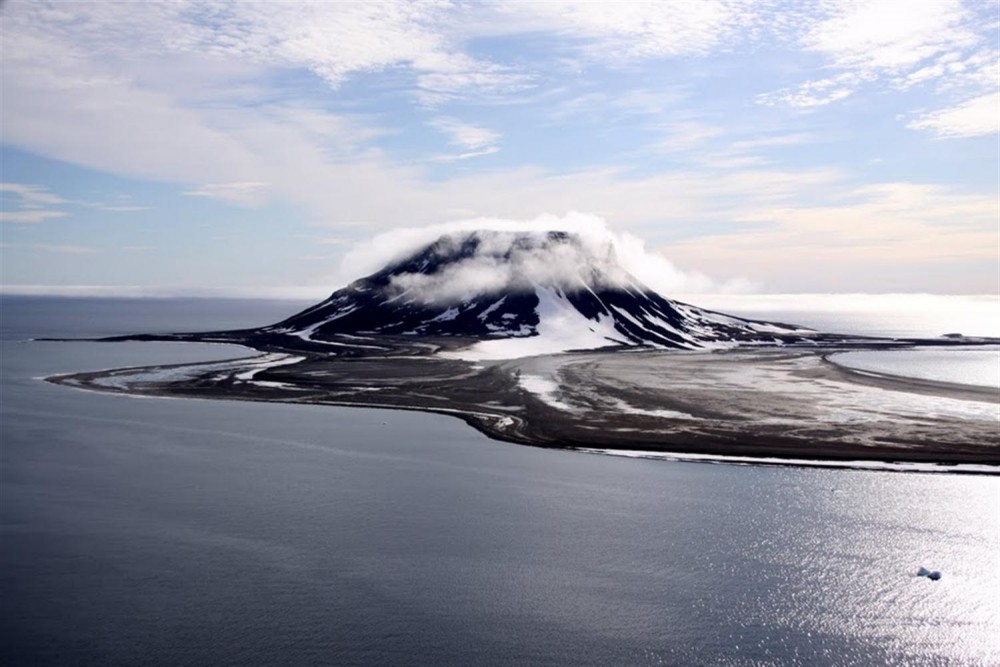 The Bell Island at Franz Josef Land. Photo: D. Banin, www.rus-arc.ru