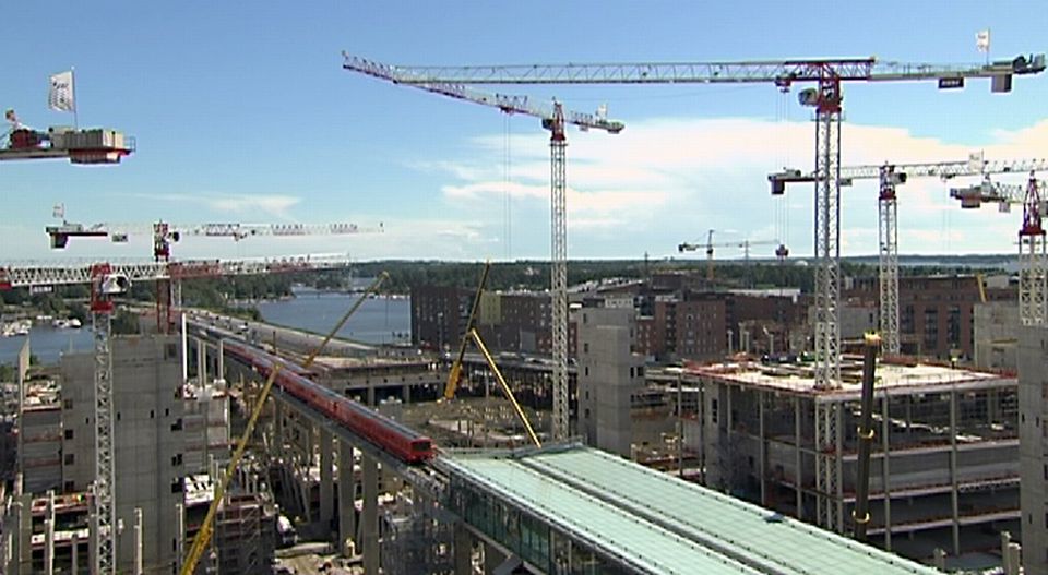 Construction in Helsinki's Kalasatama neighbourhood. (Yle)