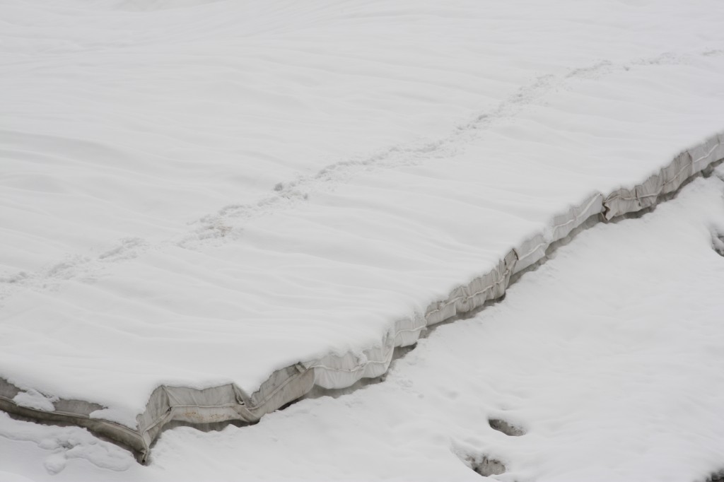 Some glaciers are being covered in summer to stop them melting, this one I saw in Switzerland. Proved ineffective. (Irene Quaile/Deutsche Welle)
