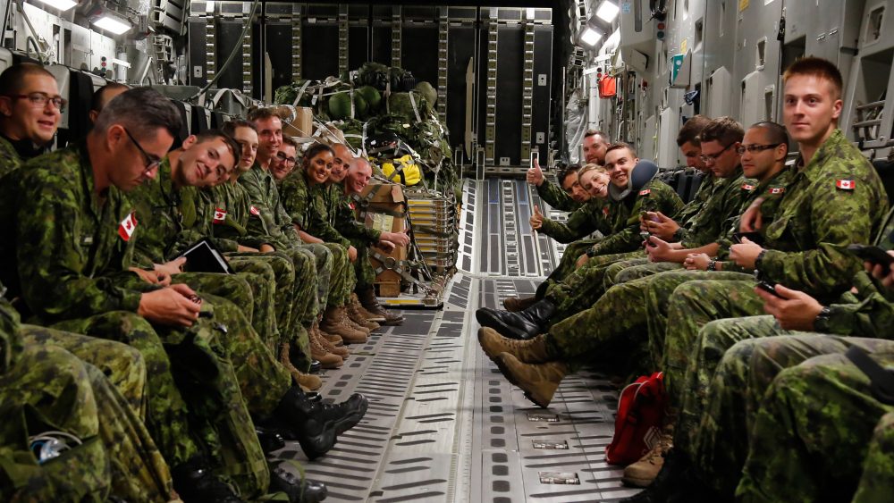 Canadian Armed Forces members await take-off onboard a CC-177 Globemaster en route to Whitehorse, Yukon as part of Op NANOOK on August 15, 2016. (Cpl. Chase Miller / Canadian Forces Support Unit, Imaging Services.)