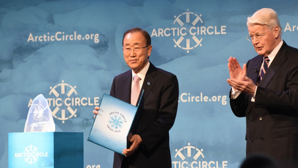 UN Secretary General Ban Ki-moon and former President of Iceland Ólafur Ragnar Grímsson. (Thomas Nilsen/The Independent Barents Observer)