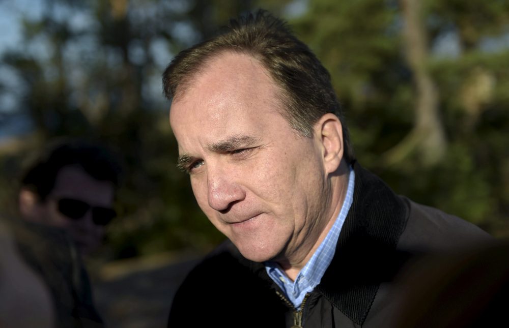 Swedish PM Stefan Lofven visits Klobben island during the annual informal summer meeting of the Nordic prime ministers in Saltvik, the Aland Islands, Finland September 27, 2016. (Vesa Moilanen/Lehtikuva/via REUTERS)