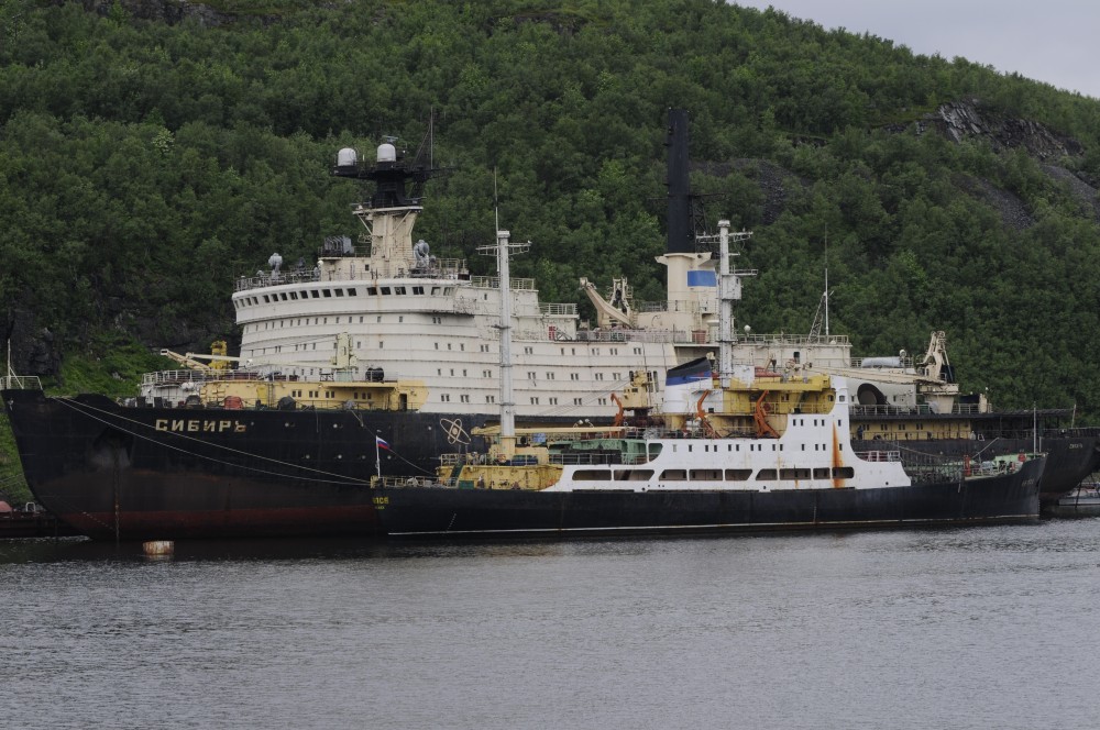 The Sibir has been moored at the northern quay at Atomflot since 1992. (Thomas Nilsen / The Independent Barents Observer)