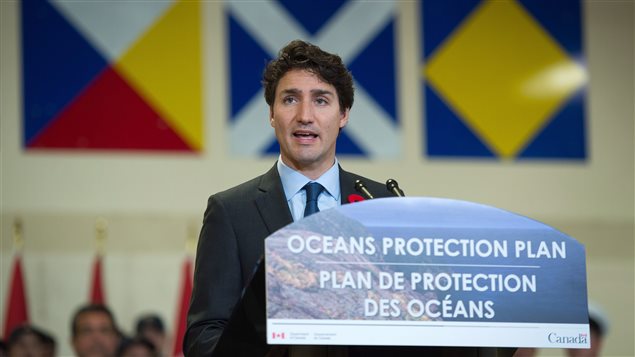 Prime Minister Justin Trudeau announces a $1.5-billion national Oceans Protection Plan at HMCS Discovery in Vancouver, B.C., on Monday November 7, 2016. (Darryl Dyck/The Canadian Press)