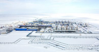 blog-ceci-nest-pas-une-pipe-the-surrealism-of-russias-three-new-arctic-pipelines-1