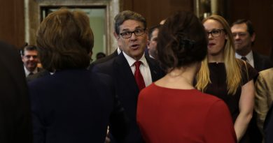 murkowski-nudges-energy-nominee-rick-perry-toward-arctic-and-alaska-interests