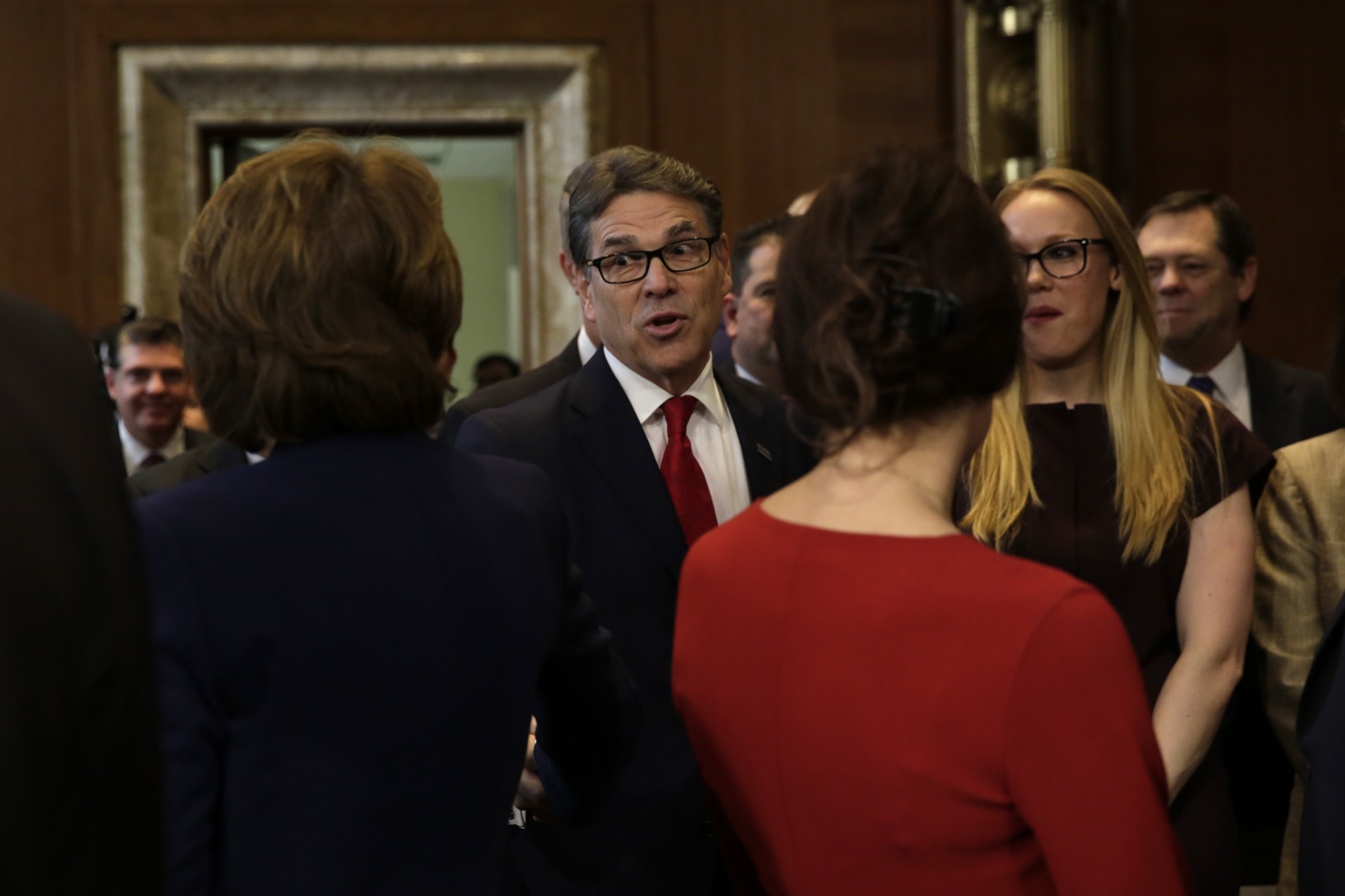 murkowski-nudges-energy-nominee-rick-perry-toward-arctic-and-alaska-interests