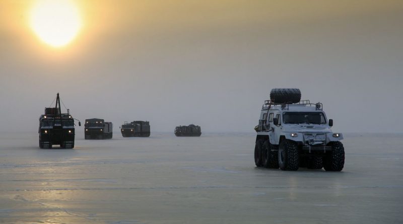 arctic-odyssey-for-russias-new-military-vehicles-will-drive-2000-km-over-laptev-sea-ice
