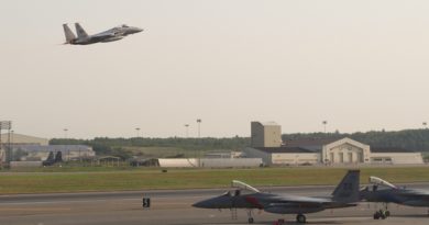 f-22s-intercept-russian-bombers-outside-alaska-for-first-time-since-2015
