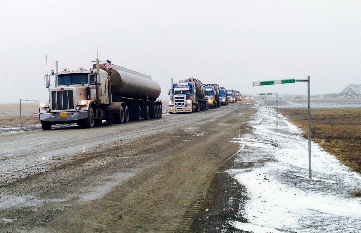 alaska-looks-for-help-fighting-blob-oozing-toward-dalton-highway