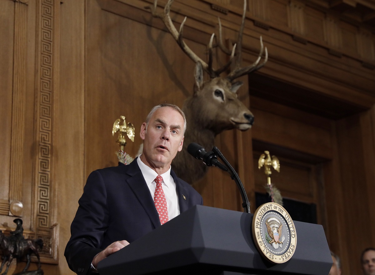 u-s-interior-secretary-makes-alaska-stops-from-arctic-to-anchorage