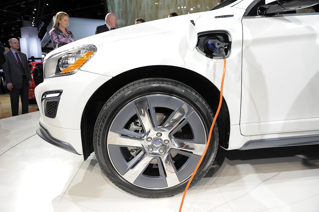 volvo-to-go-all-electric-starting-in-2019
