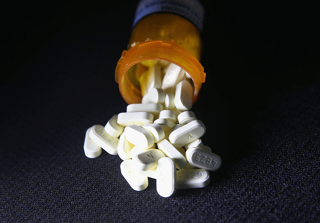 alaska-officials-looking-into-lawsuit-against-opioid-drugmakers