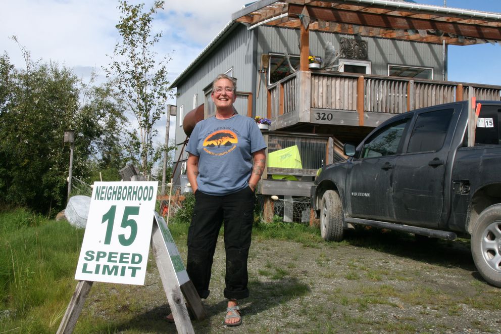 dust-busting-bush-alaska-clouds-with-choking-dust-and-residents-want-to-do-something-about-it-1