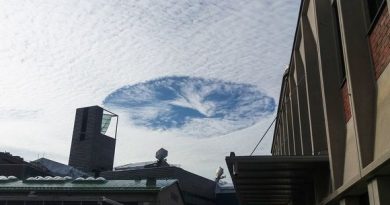 hole-in-the-clouds-rare-skypunch-forms-over-southern-finland