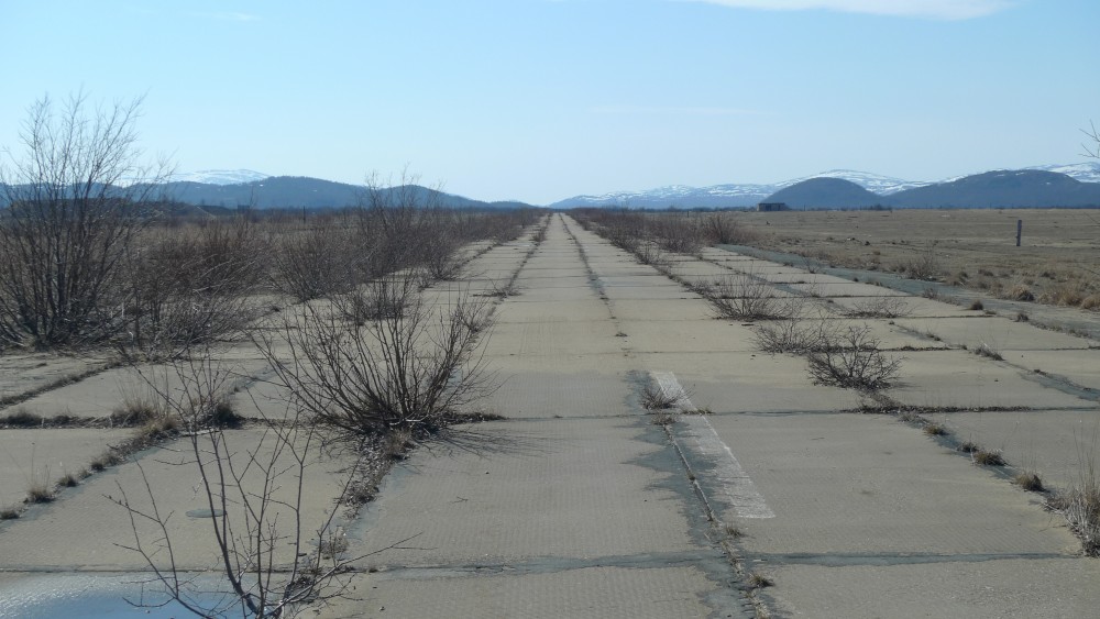 Once upon a time, a busy runway for warplanes. (Thomas Nilsen/The Independent Barents Observer)