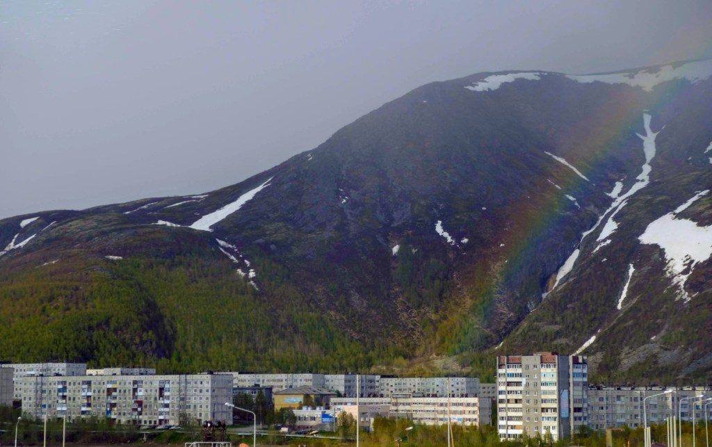 soviet-rainbow-kirovsk-arctic-large