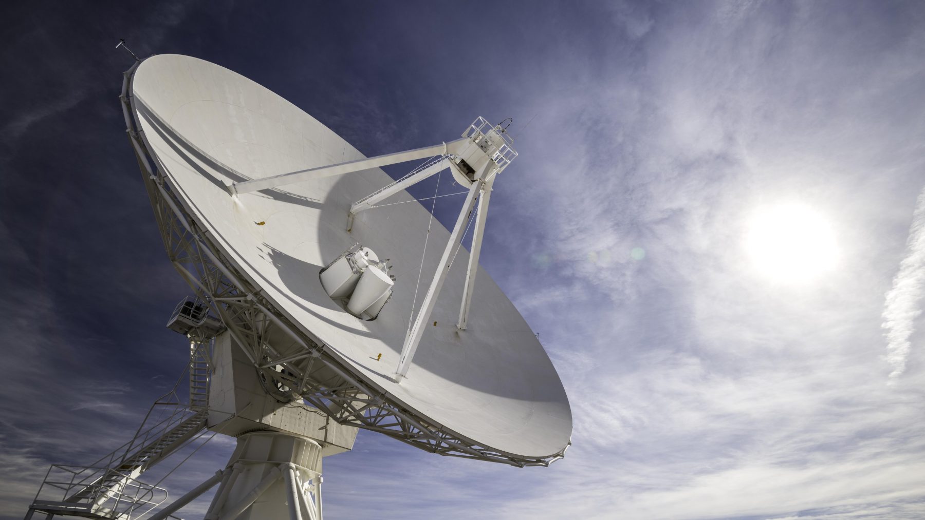 Internet satellite ou 4G - Bretagne Antennes - votre spécialiste antennes & paraboles
