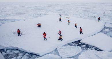 Marius Vagenes Villanger/Kystvakten/Sjoforsvaret/NTB Scanpix via REUTERS