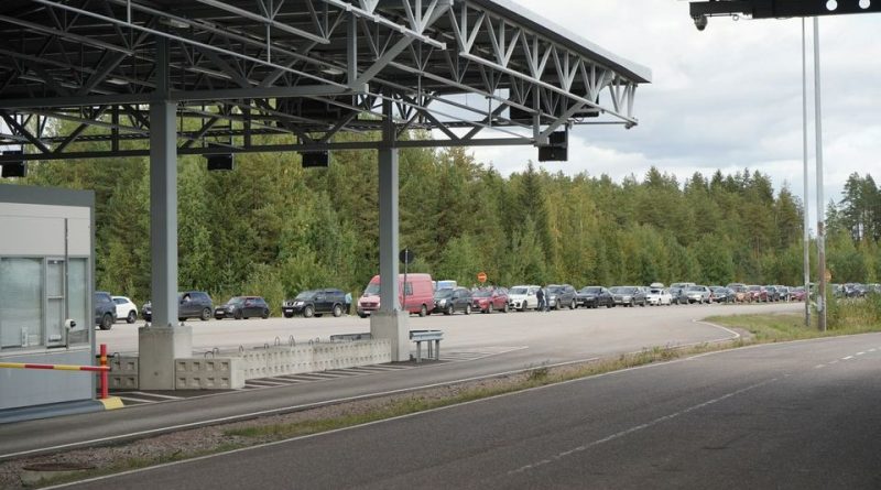 Finland says traffic ‘intensifying’ on border with Russia
