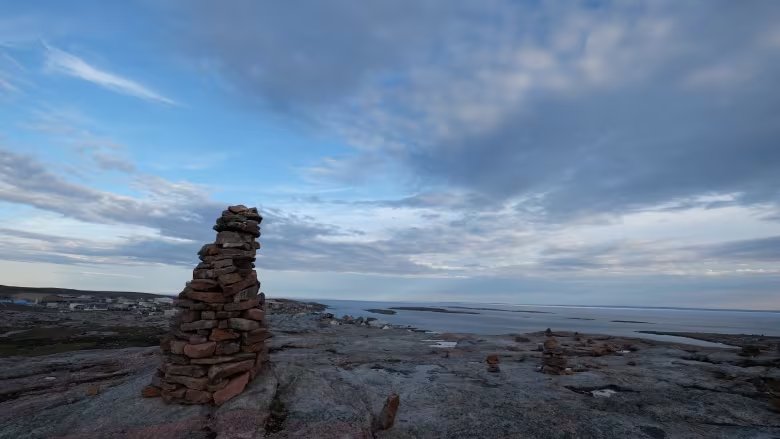 Nunavut sets up mobile tuberculosis clinic in Naujaat as outbreak grows