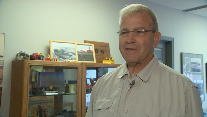Photo of a man named Tom Hoefer
