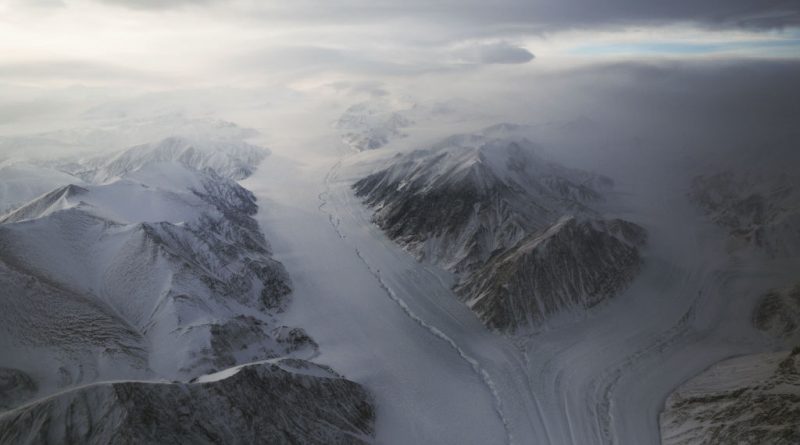 Arctic glaciers remain at risk even if int’l community reaches climate targets: study
