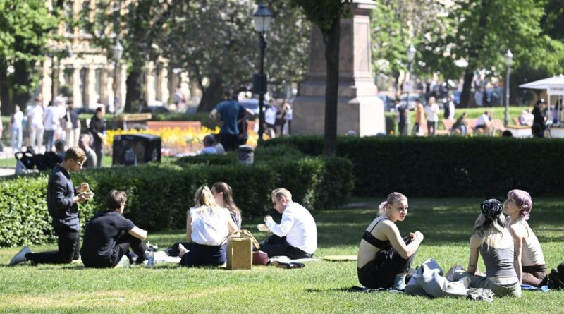 Cooler May weather for Finland but spring still warmer overall