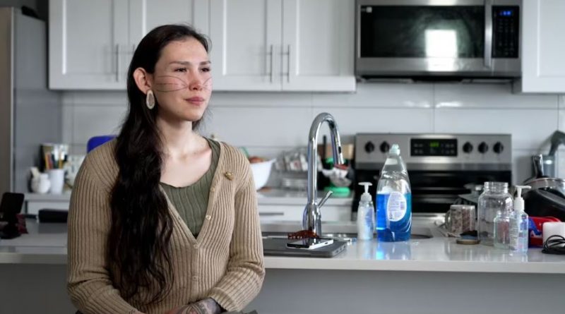 Inuk woman sitting