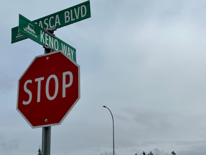 A street sign marks the intersection of Casca Boulevard and Keno Way in Whistle Bend in August 2026.