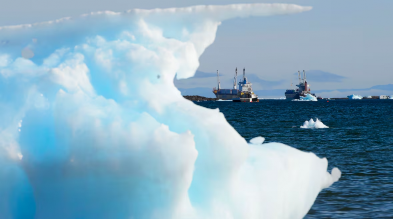 Russian oil exports by Arctic route jump amid world freight crisis, data shows