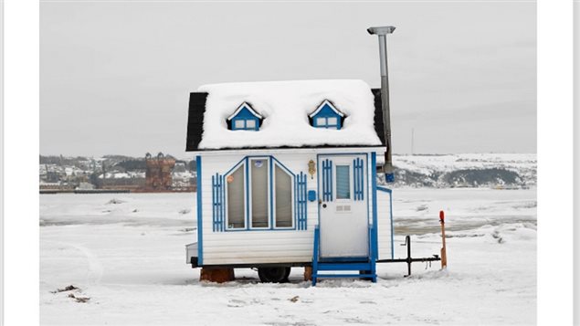 150107_0s3jr_rci--m-hut-lux-qc_sn635