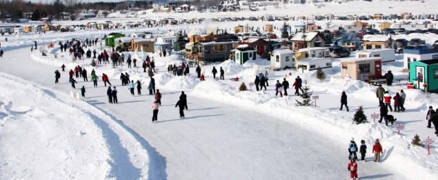 Pêche Blanche dans la ville de Roberval au Lac St-Jean. – Québec Pêche