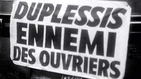 Deux ans après le procès de Fred Rose, en 1946, la chasse aux communistes se poursuit. Au Québec, sous le gouvernement Duplessis, les militants sont pourchassés. Le 21 avril 1948, le premier ministre Maurice Duplessis prononce un discours à Trois-Rivières lors d'un banquet préélectoral. Son ton est survolté quand il parle de la détermination de son gouvernement à « protéger le peuple contre l'empoisonnement communiste » .