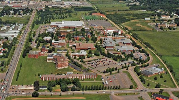 Campus de l'université Acadia. CBC