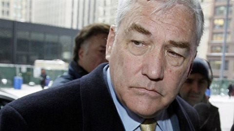 Conrad Black lors de son procès pour fraude aux États-Unis. Photo crédit CBC